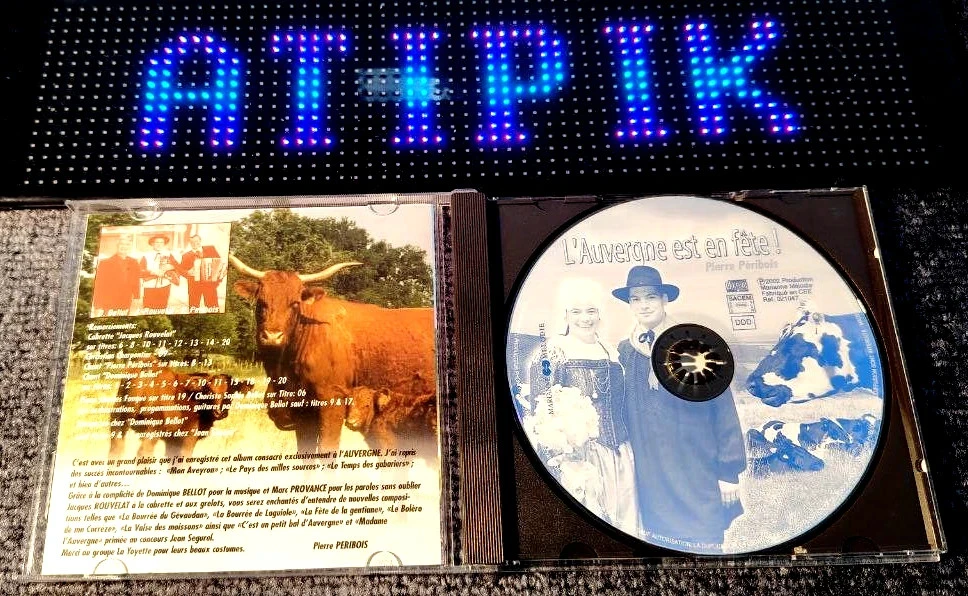 🪗 Pierre Péribois - ¡L'Auvergne Est En Fête! CD Folk Collector 2002 🐄 – photo 3